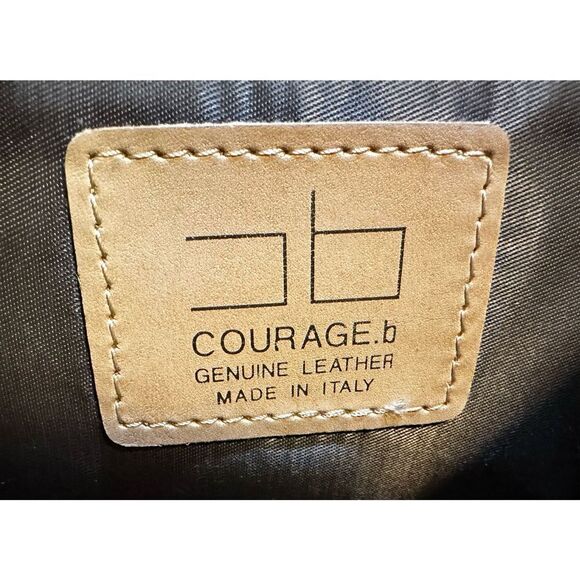 Courage. b Black crocodile Leather Shoulder Bag or Clutch with Removable Strap - Picture 8 of 10